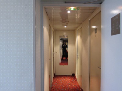 Je sors de ma chambre