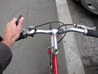J'ai mon vélo avec moi