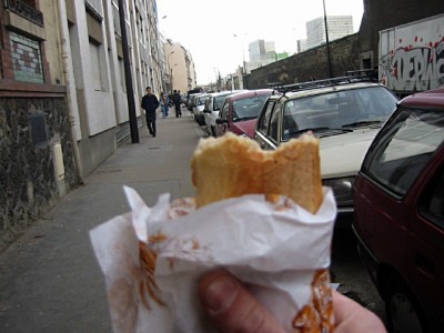 Je mange mon sandwich