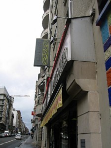 Je vais à la boulangerie