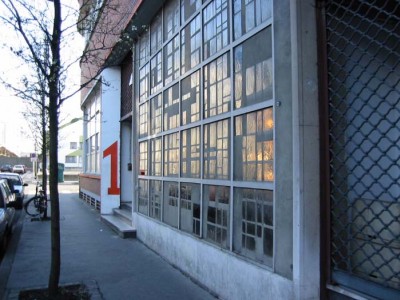 09:58:33