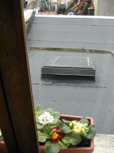 09:12:03