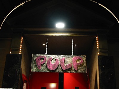 Nous allons au Pulp. L'ambiance est morose. Nous ne restons finalement pas