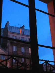 23:19:18