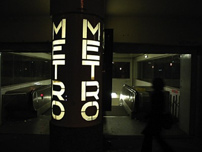 Nous prenons le métro