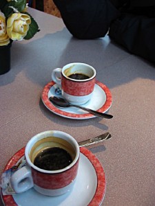 Nous buvons un café