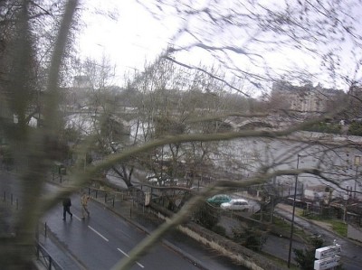 09:04:12