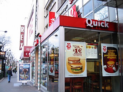 Je vais chercher à manger au Quick
