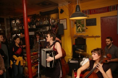 LittleBallRoom9decembre2006022