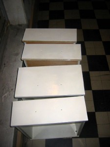 Les tiroirs du bureau de Delphine