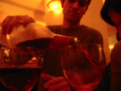 Nous buvons du vin
