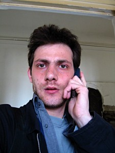 Je téléphone à Edouard