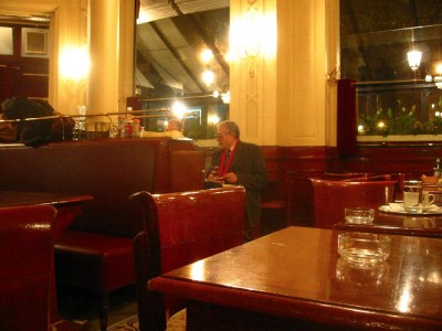 Nous allons au café de Flore