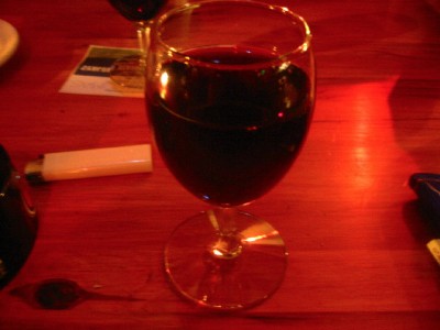 Je remonte boire un verre de vin