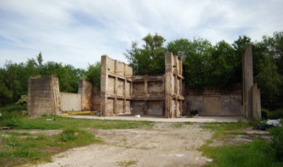 09
