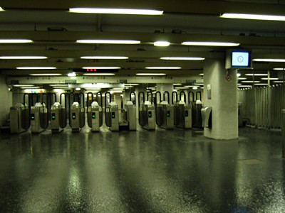Nous prenons le métro