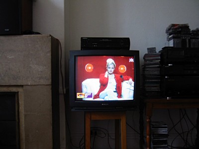 Je regarde la télévision