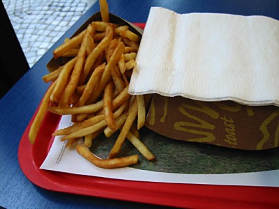 Je mange