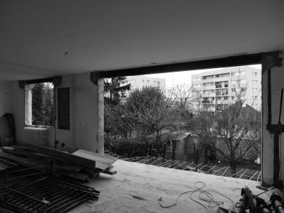 vue chantier, ouverture du mur de façade sur jardin