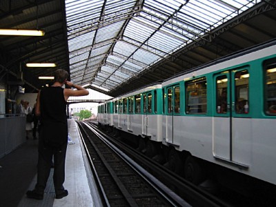J'attends le métro