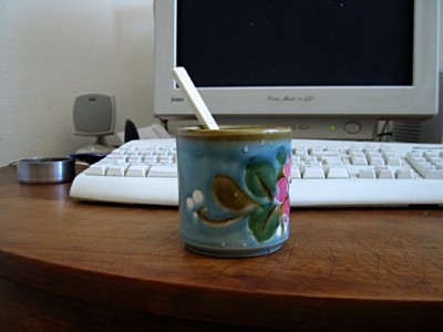 Je bois un café