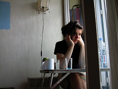 Sabine au téléphone