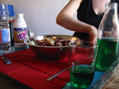 Nous mangeons