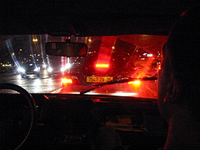 Nous partons en voiture avec Séverine la nouvelle copine d'Edouard