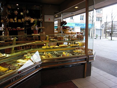 Je vais à la boulangerie pour acheter un sandwich