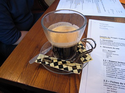 Je prends un café