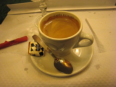 Je prends un café