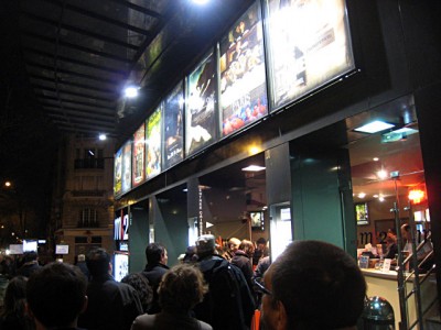 Nous allons au cinéma