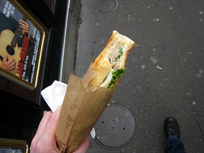 Je mange