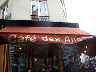 Nous allons au café des anges