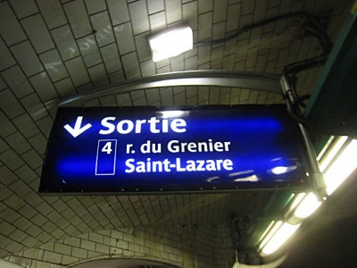 Nous cherchons la sortie